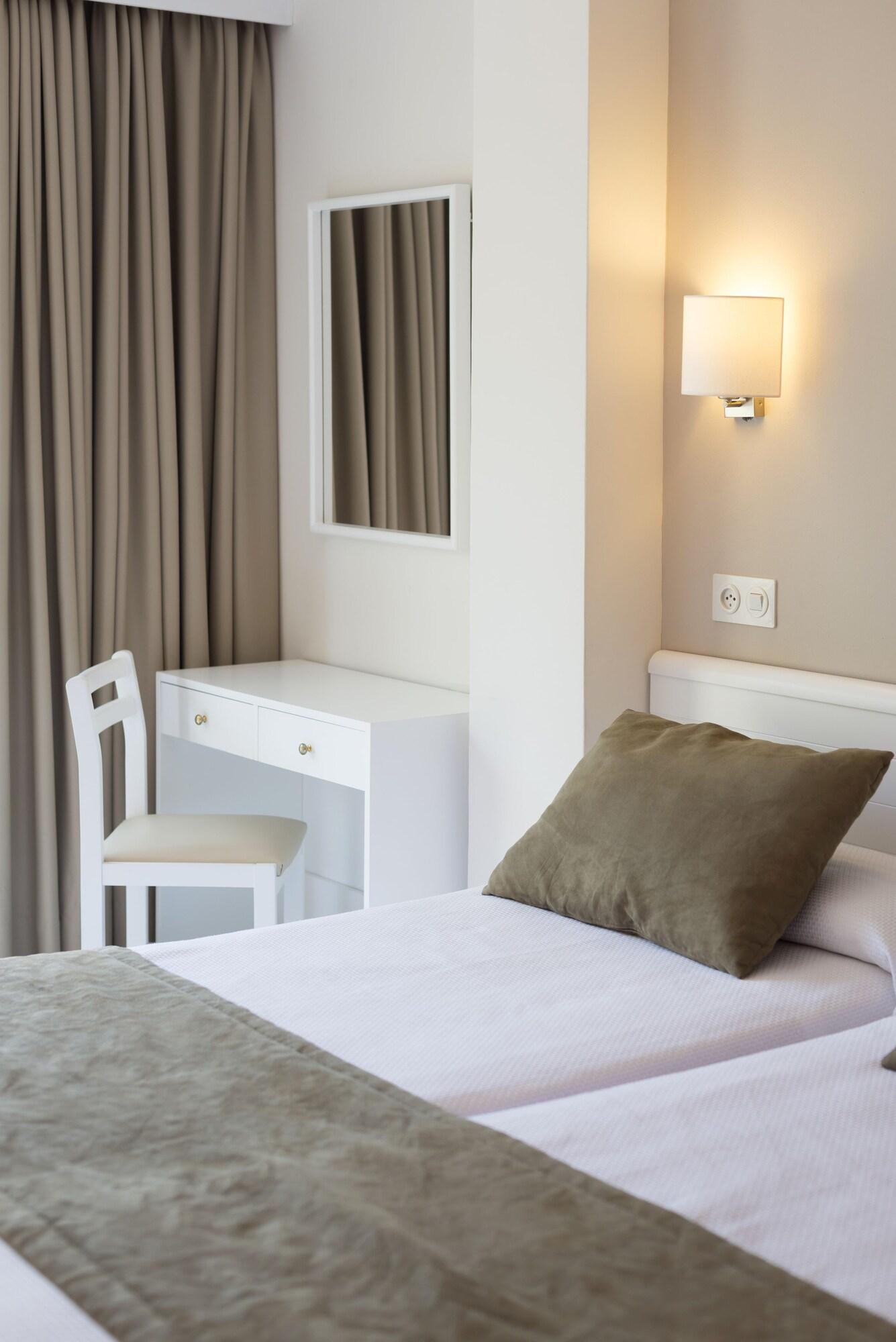 Hostal Residencia Sutimar 파게라 외부 사진