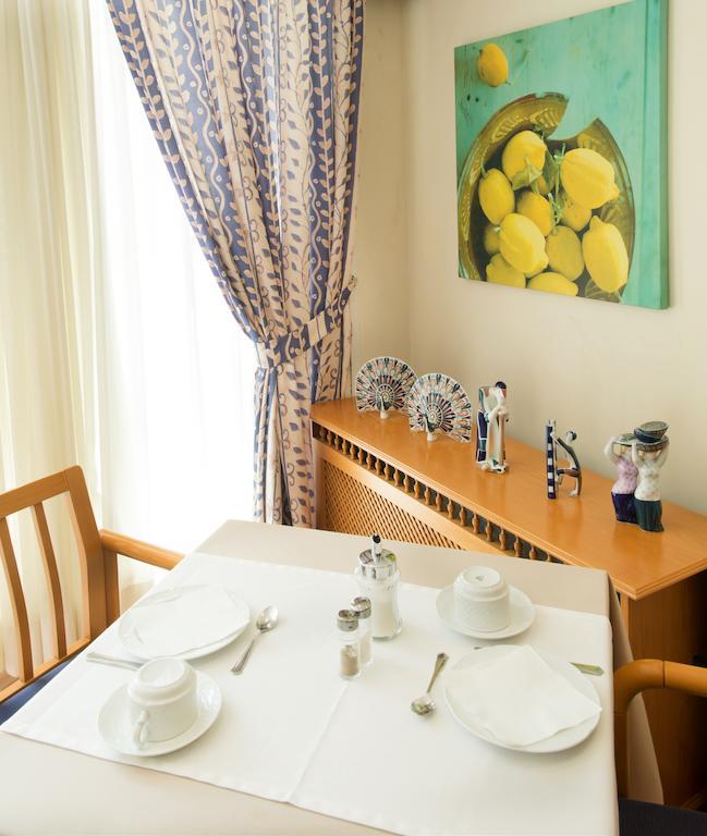 Hostal Residencia Sutimar 파게라 외부 사진
